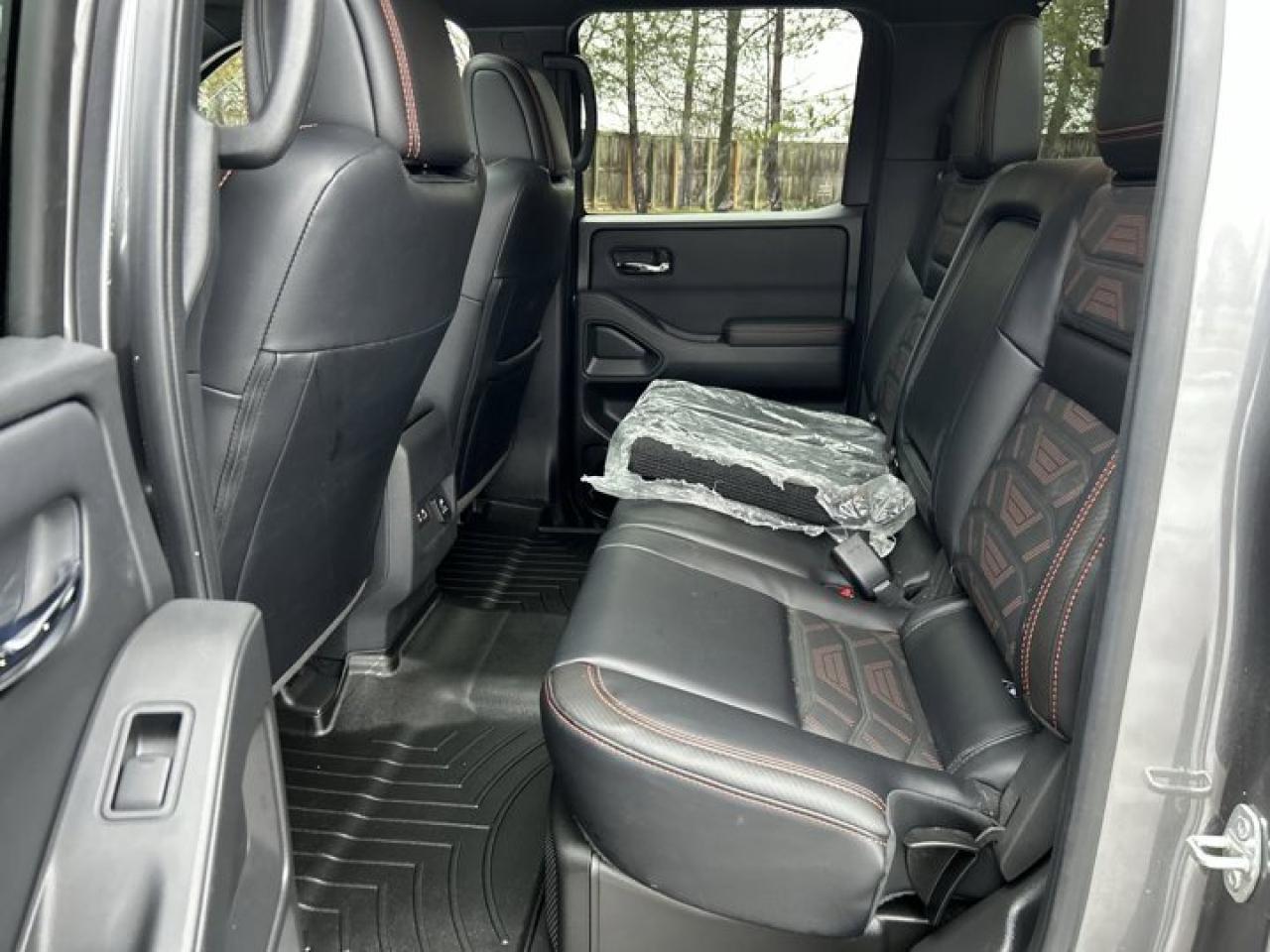 2025 Nissan Frontier PRO-4X Crew | 360 Camera | Sunroof | Heated Seats Photo