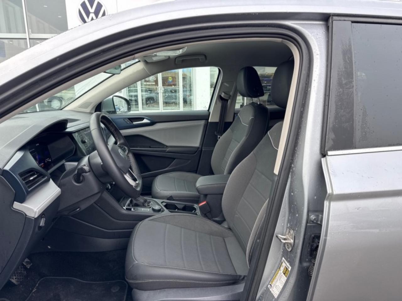 2024 Volkswagen Taos Comfortline 4MOTION  -  Heated Seats Photo