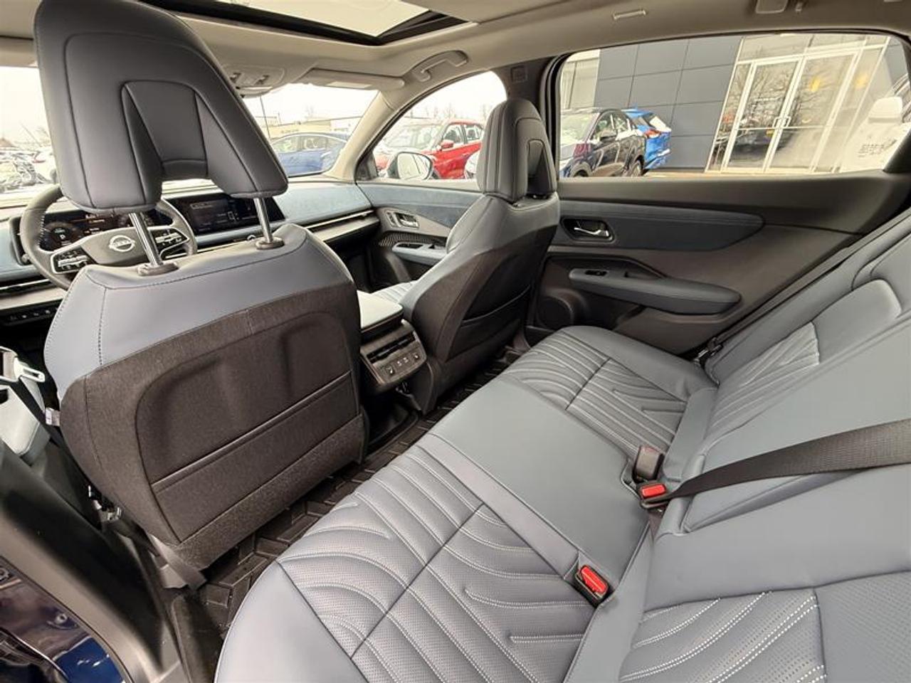 2025 Nissan Ariya EVOLVE+ e-4ORCE AWD Photo