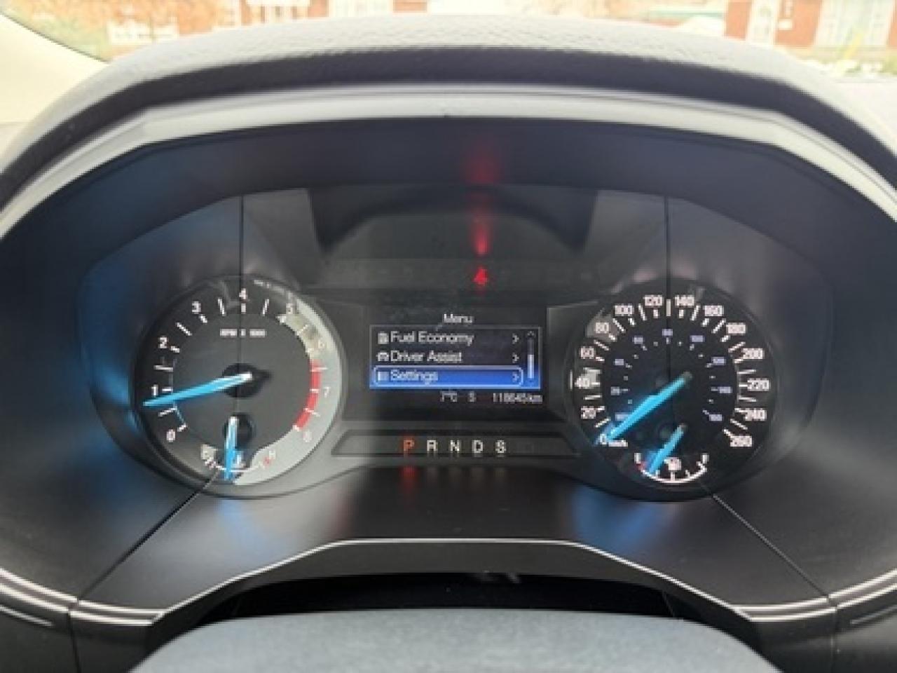 2015 Ford Edge SE FWD Photo