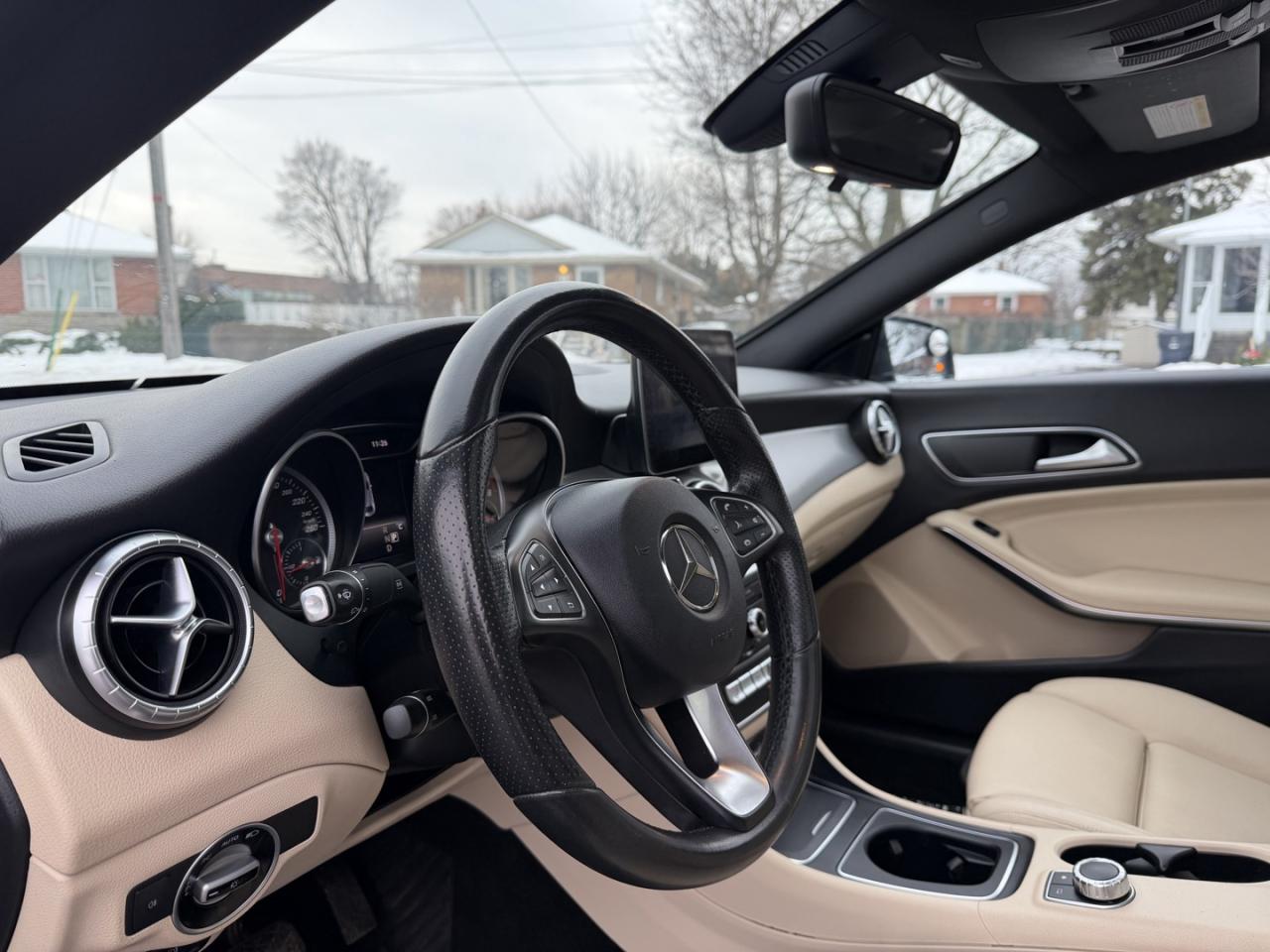 2017 Mercedes-Benz CLA-Class CLA250 4MATIC Photo