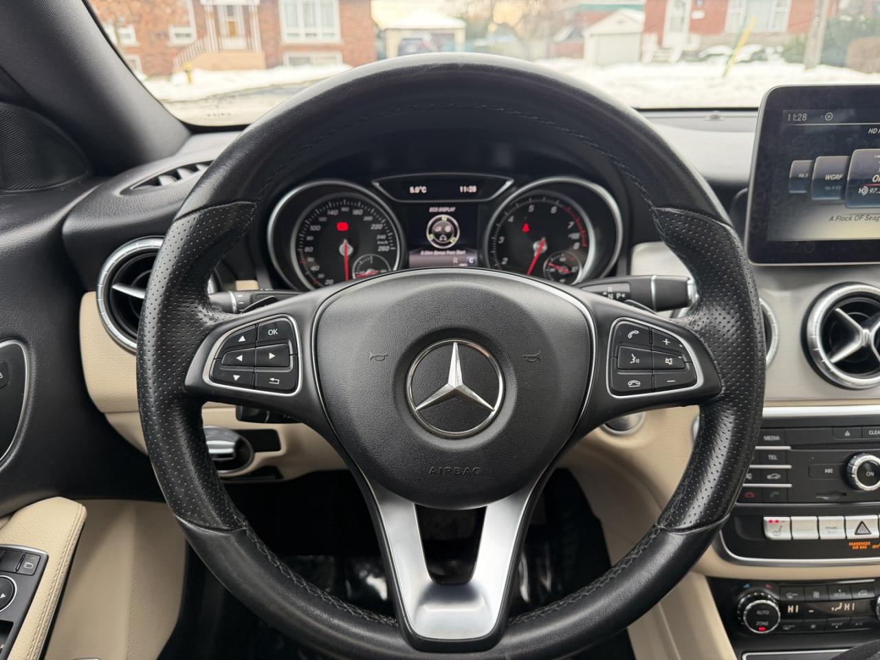 2017 Mercedes-Benz CLA-Class CLA250 4MATIC Photo