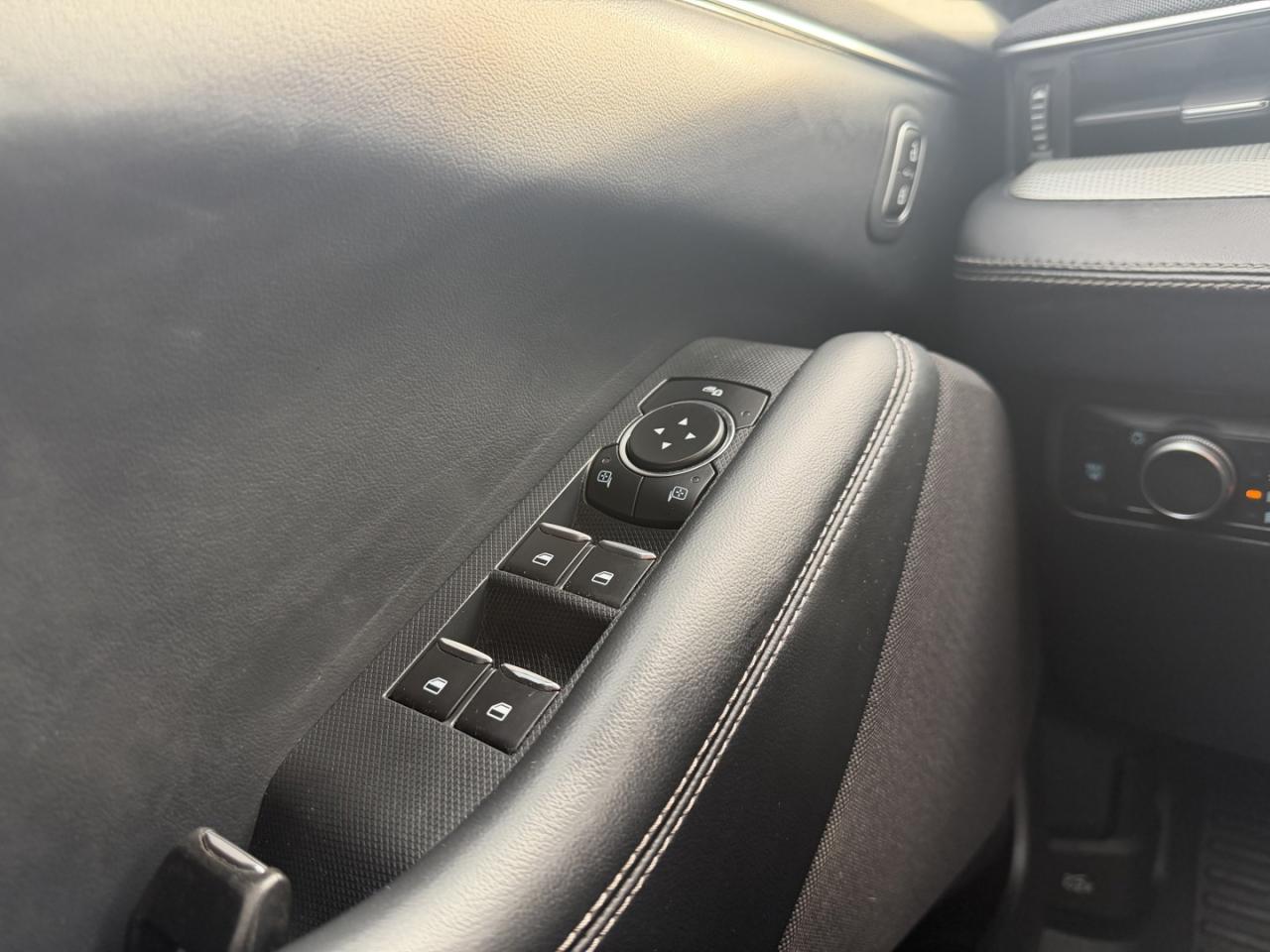 2022 Ford Mustang Mach-E Select Photo