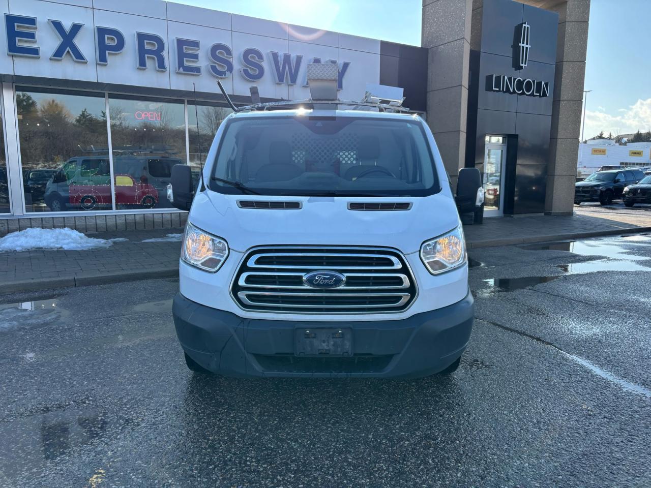 2018 Ford Transit 150 CARGO VAN, 130"WB, CLOTH, CRUISE, NAV, AS TRADED Photo1