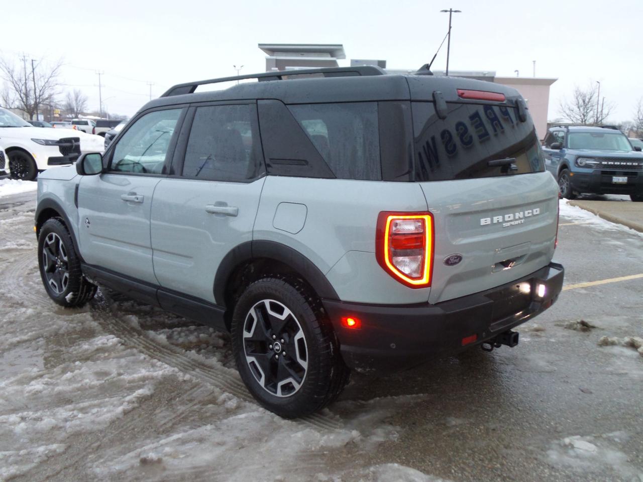 2021 Ford Bronco Sport OUTERBANKS, LEATHER, COPILOT PACK, FACTORY TOW! Photo