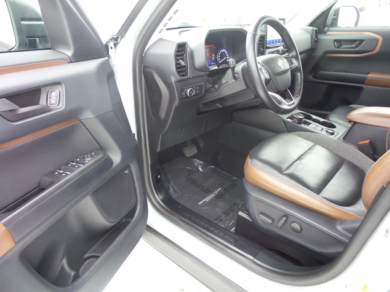 2021 Ford Bronco Sport OUTERBANKS, LEATHER, COPILOT PACK, FACTORY TOW! Photo