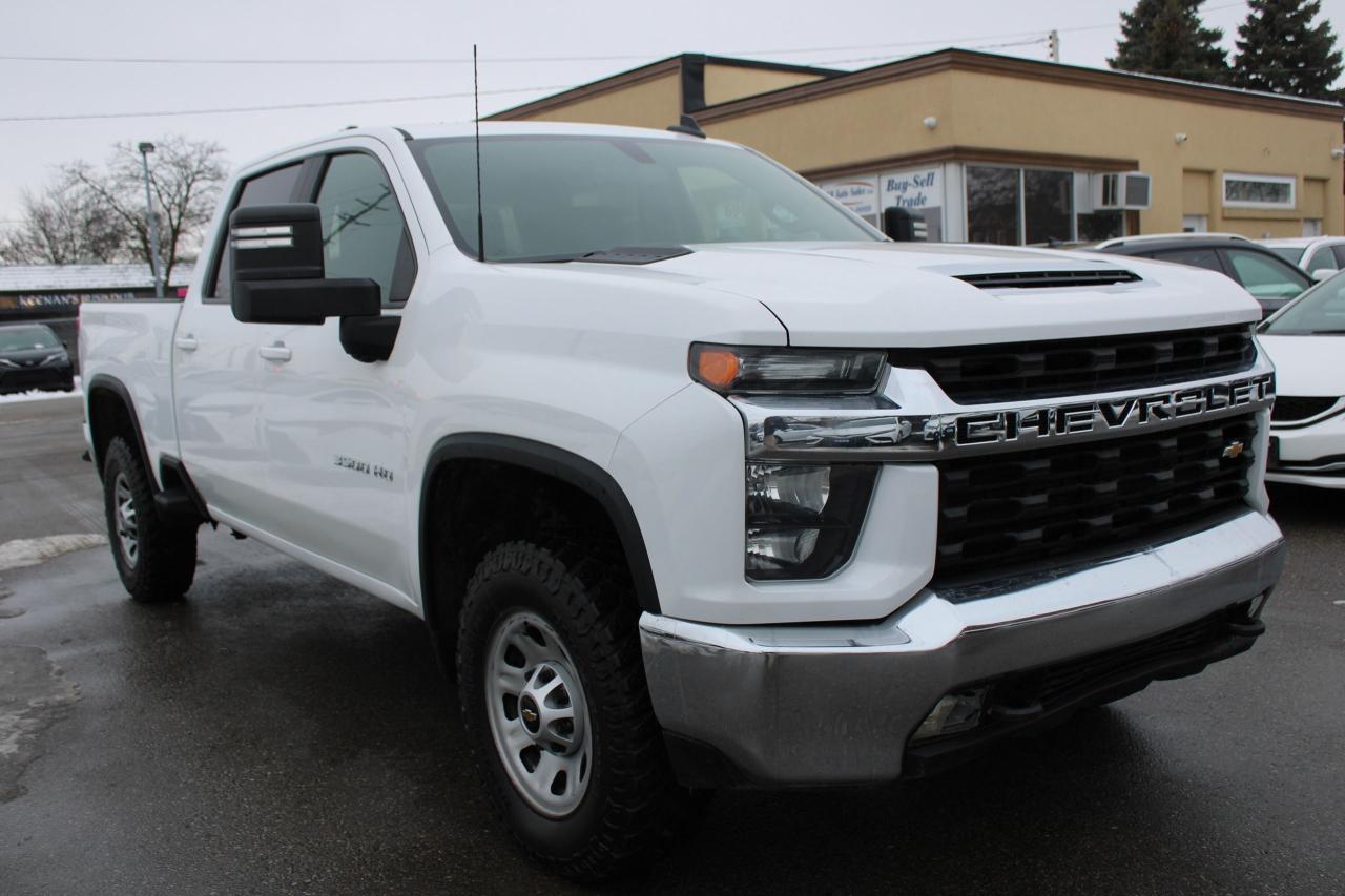 2022 Chevrolet Silverado 3500 4WD Crew Cab 159" LT - Photo #1