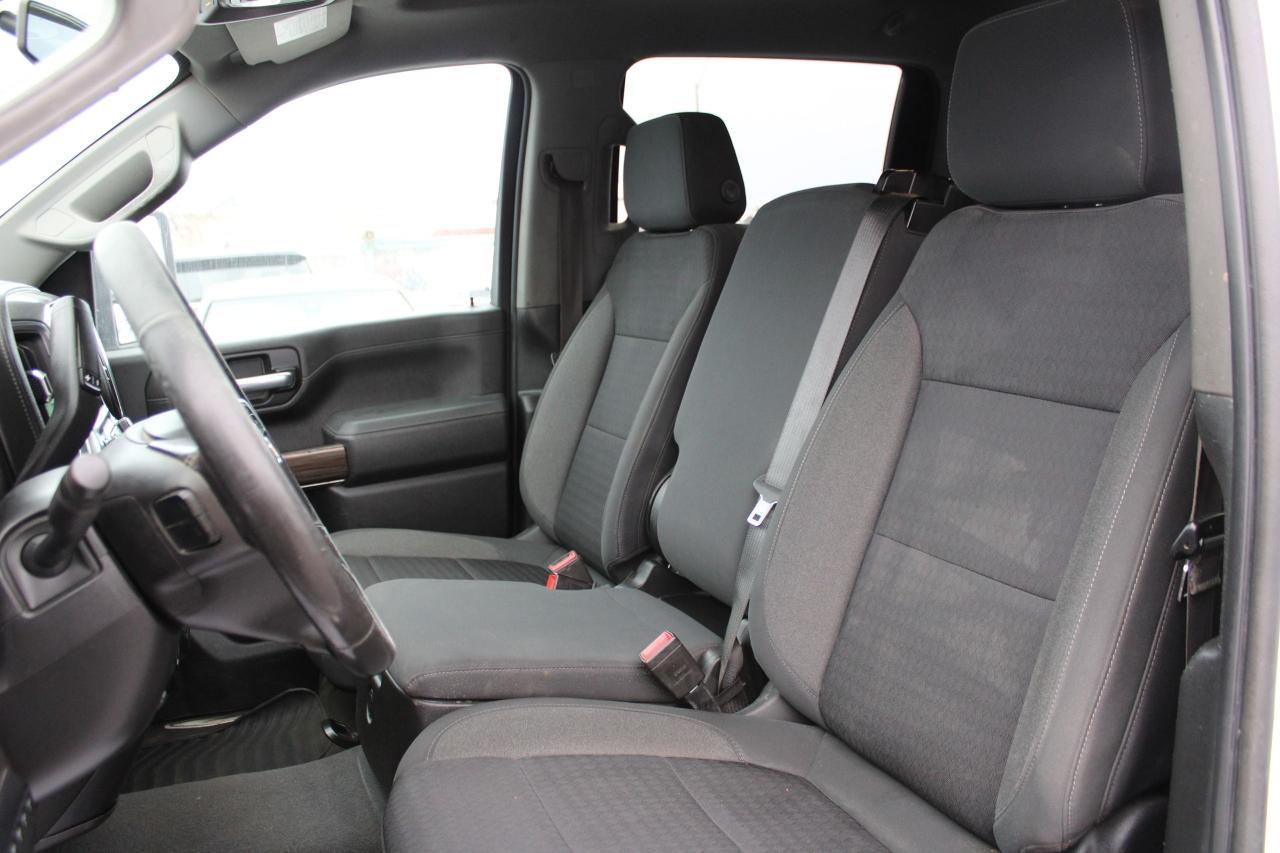 2022 Chevrolet Silverado 3500 4WD Crew Cab 159" LT Photo