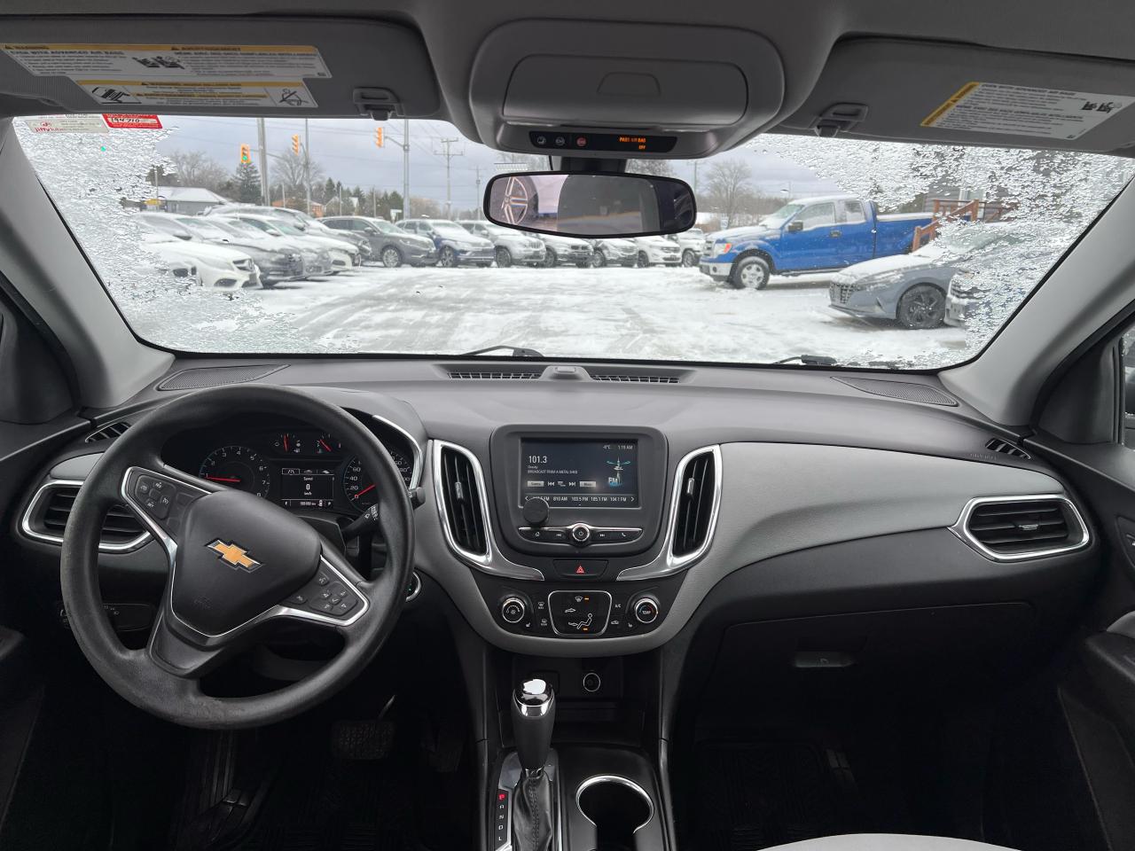 2018 Chevrolet Equinox LS Photo