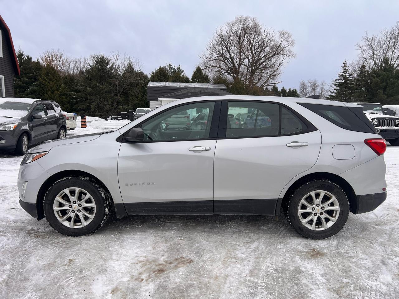 2018 Chevrolet Equinox LS Photo
