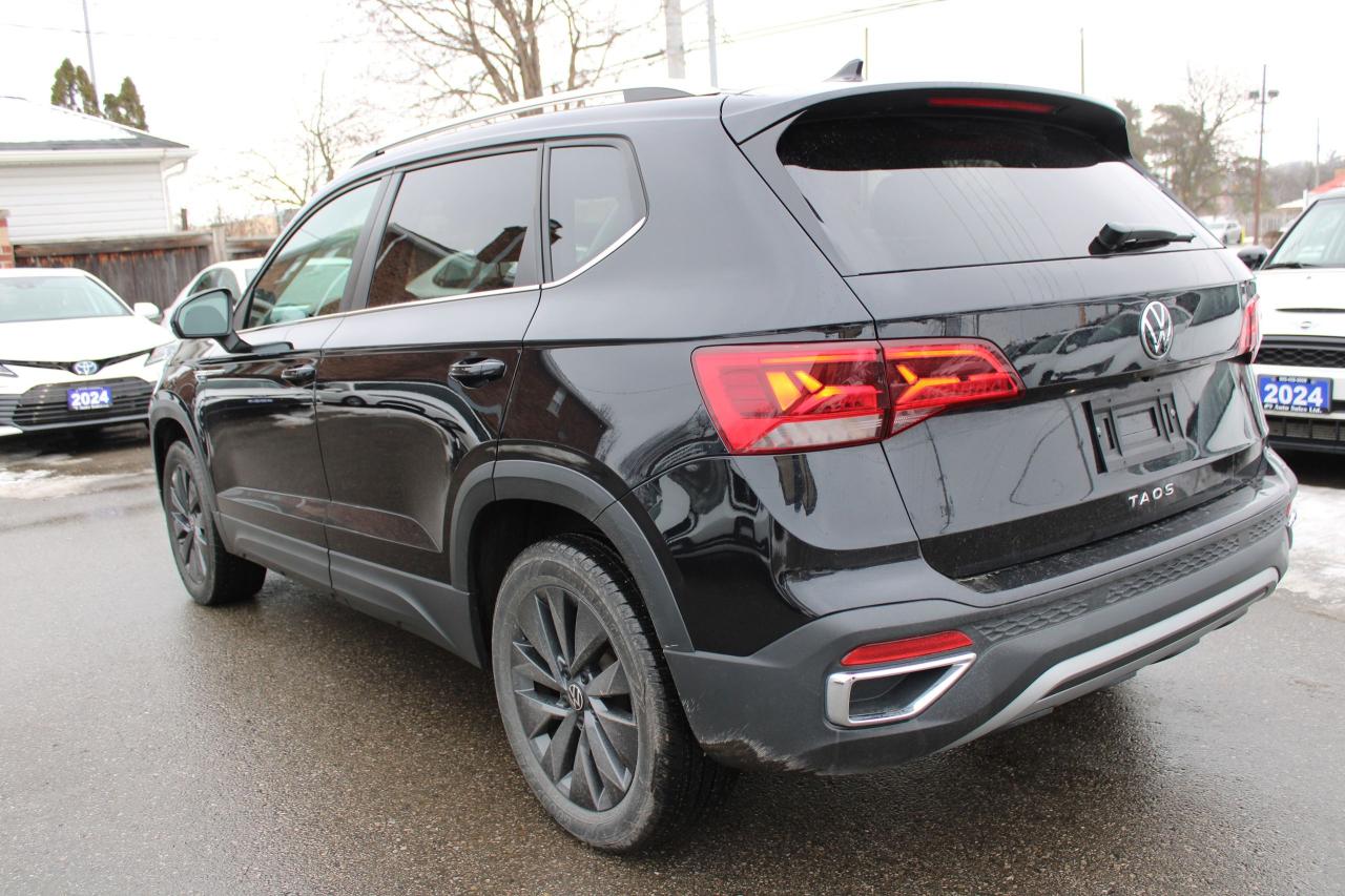 2024 Volkswagen Taos Comfortline Photo