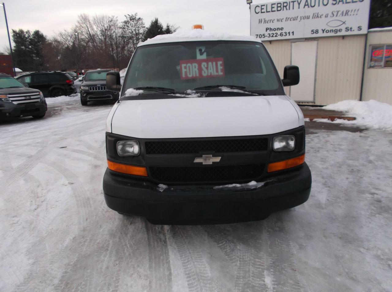 2014 Chevrolet Cargo Van EXPRESS G1500 Photo
