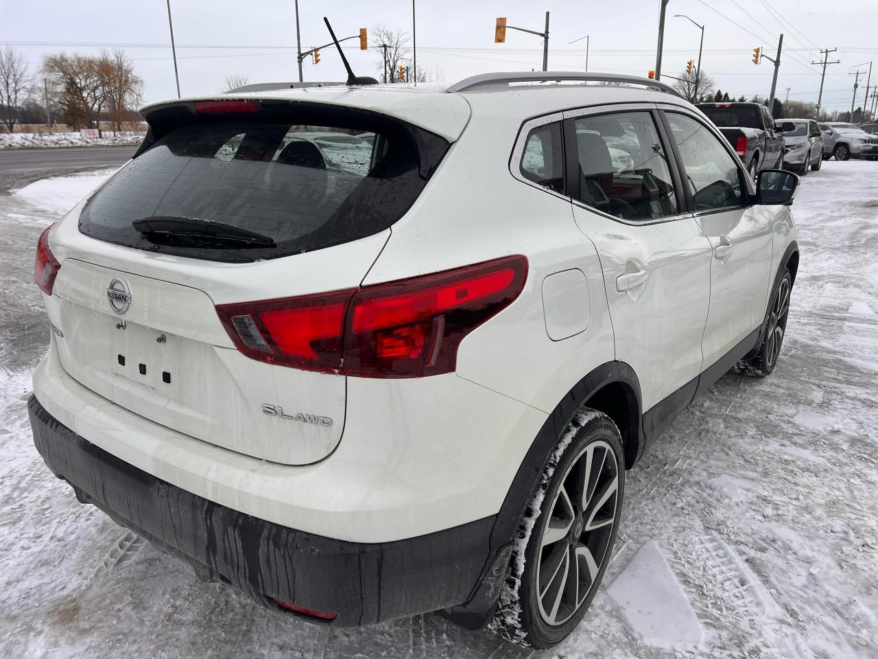 2018 Nissan Qashqai SL Photo