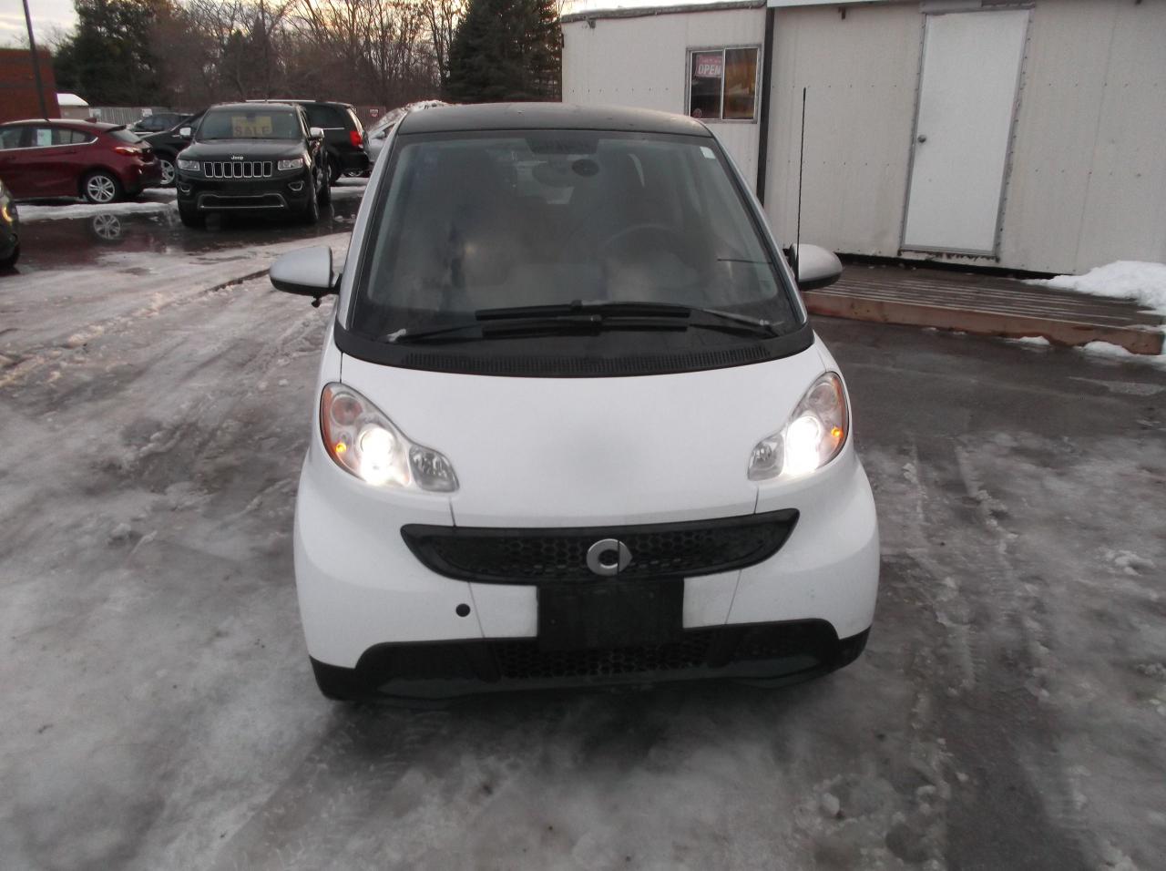 2015 Smart fortwo Pure Photo
