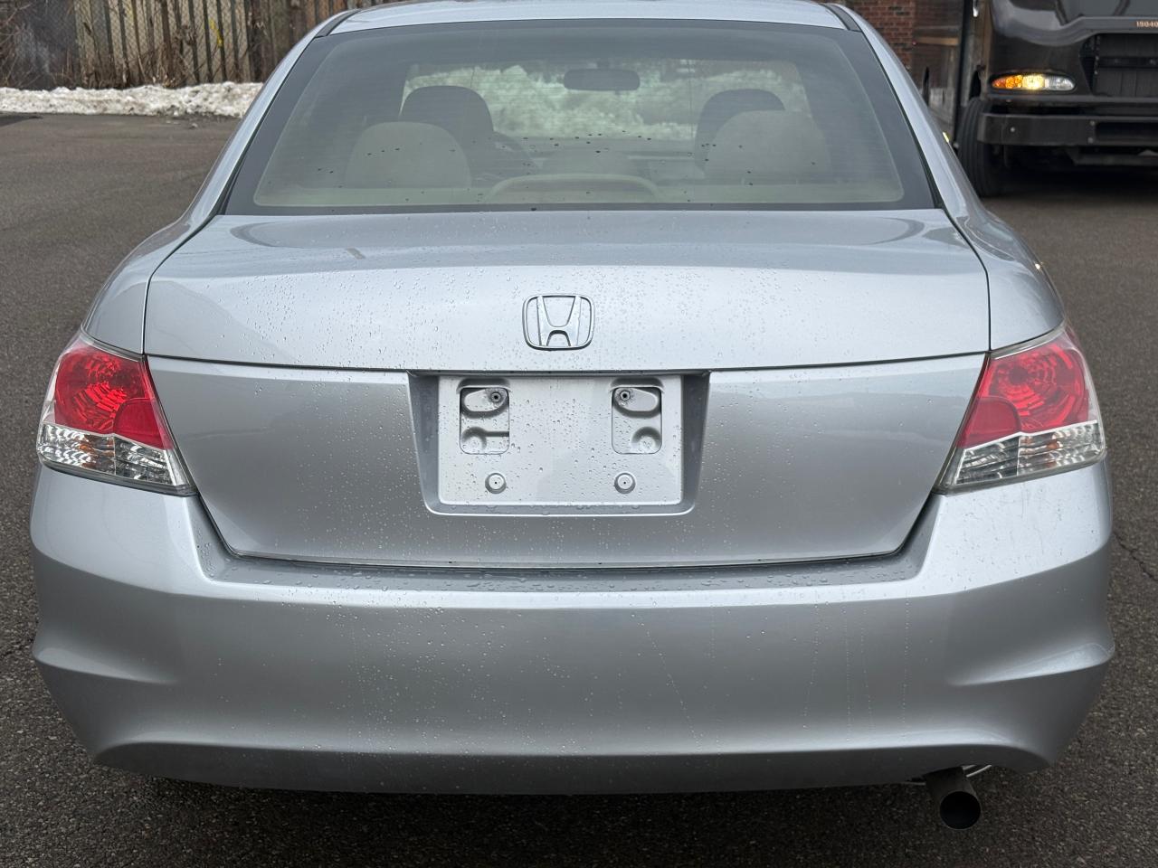 2010 Honda Accord LX Photo