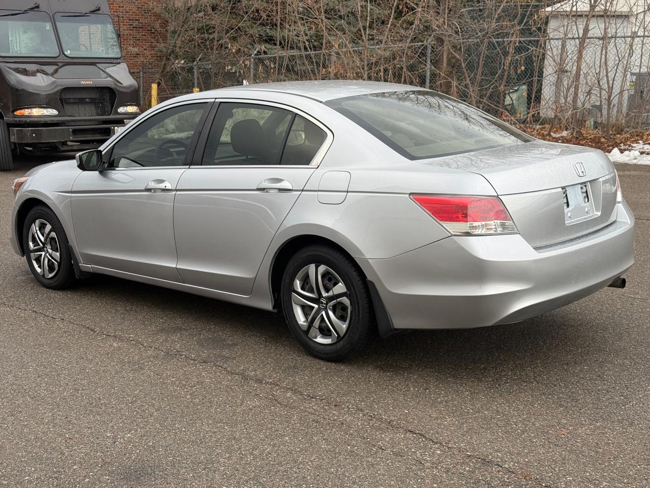 2010 Honda Accord LX Photo