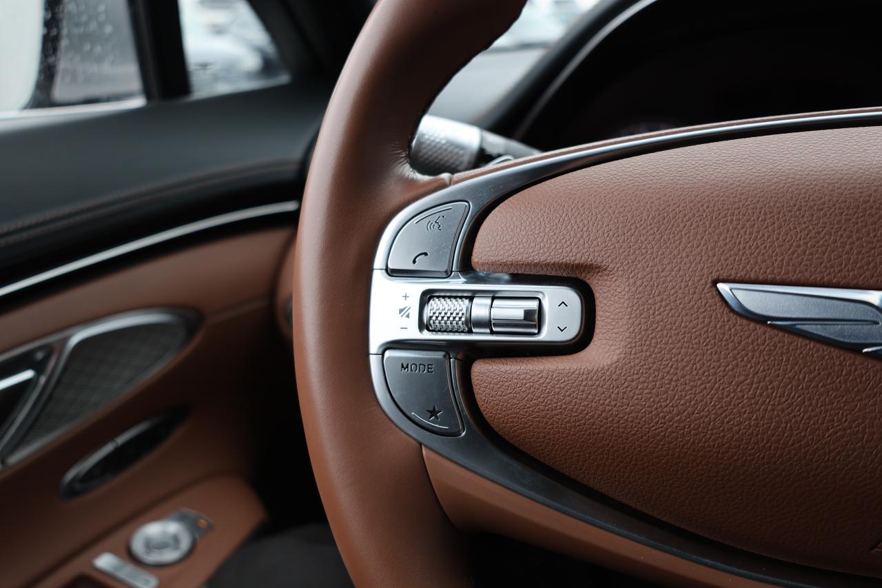 2023 Genesis GV70 2.5T Advanced Plus - HUD|PANOROOF|NAVI|CAMERA Photo