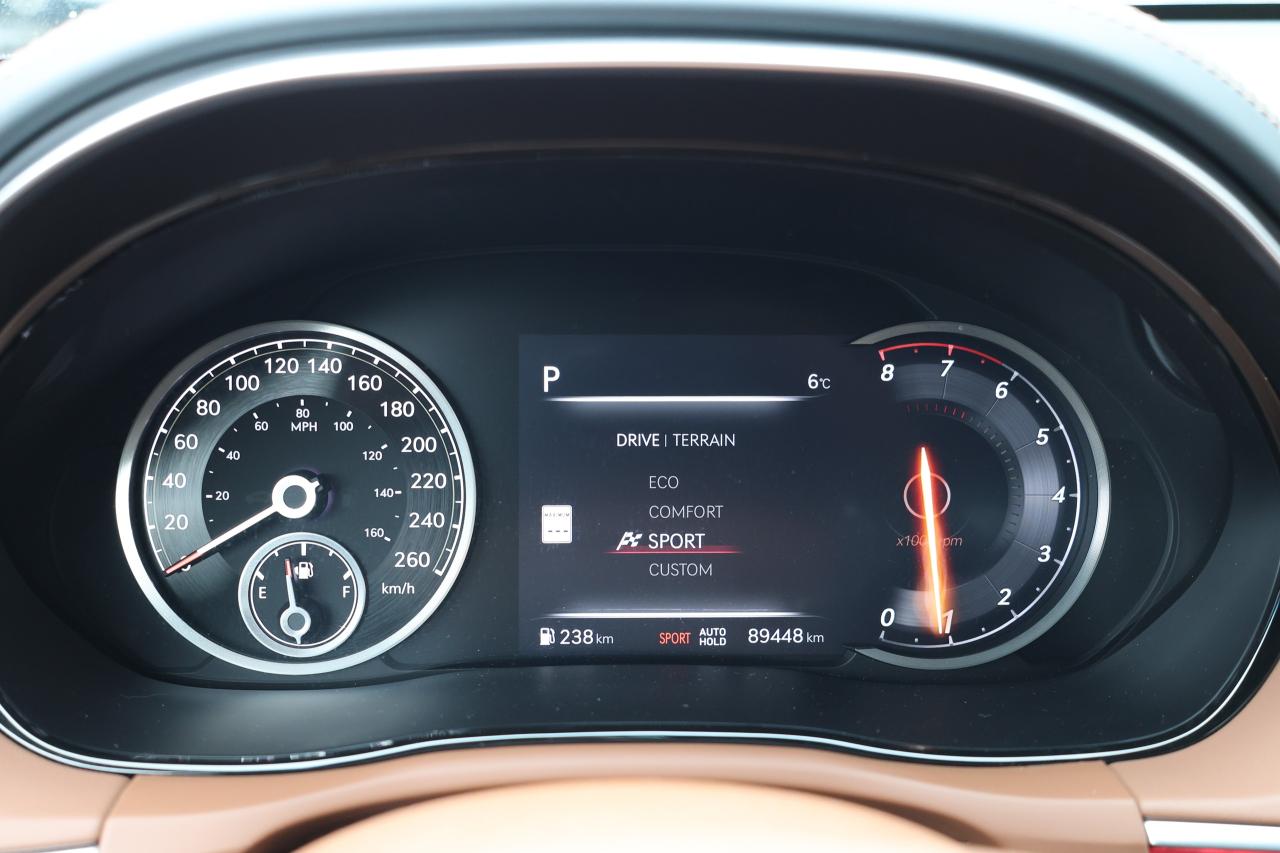 2023 Genesis GV70 2.5T Advanced Plus - HUD|PANOROOF|NAVI|CAMERA Photo