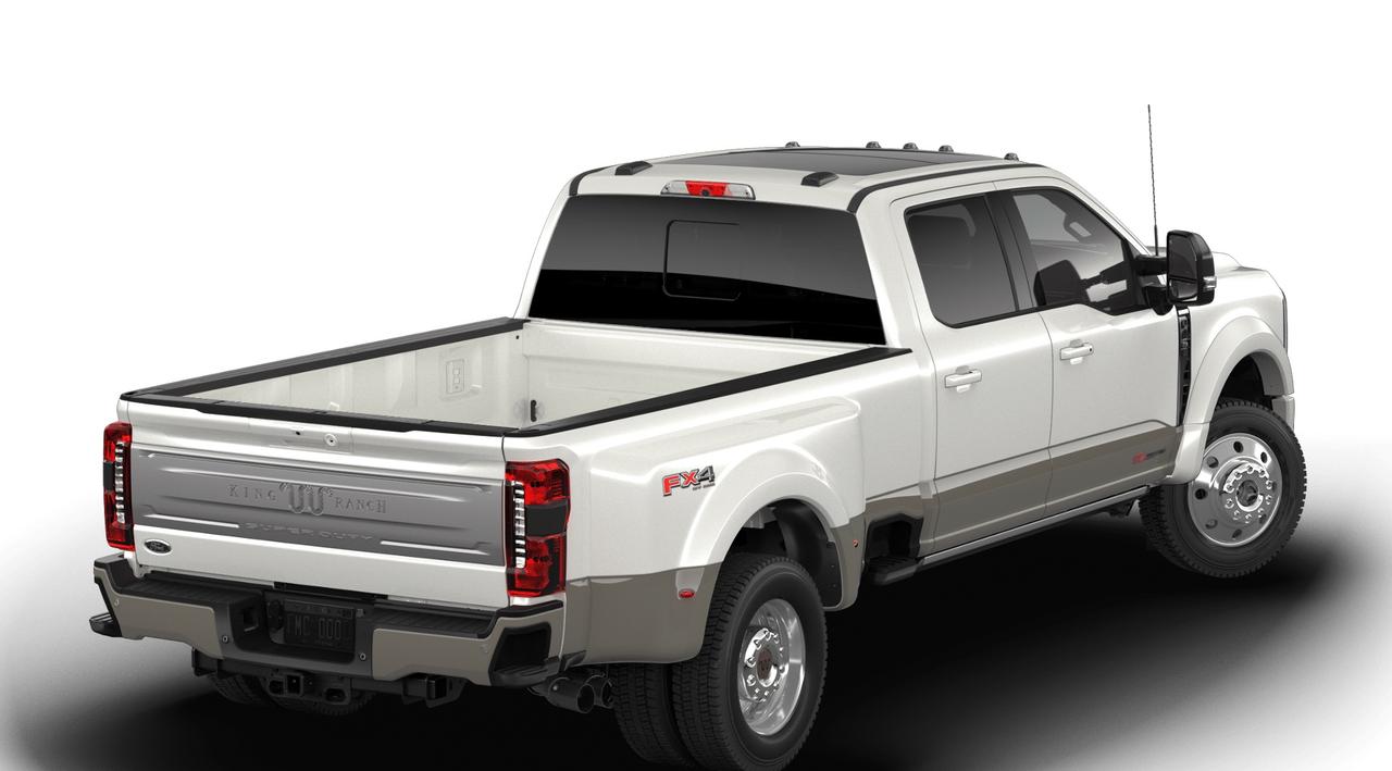 2026 Ford F-450 4X4 CREW CAB PICKUP/ Photo2