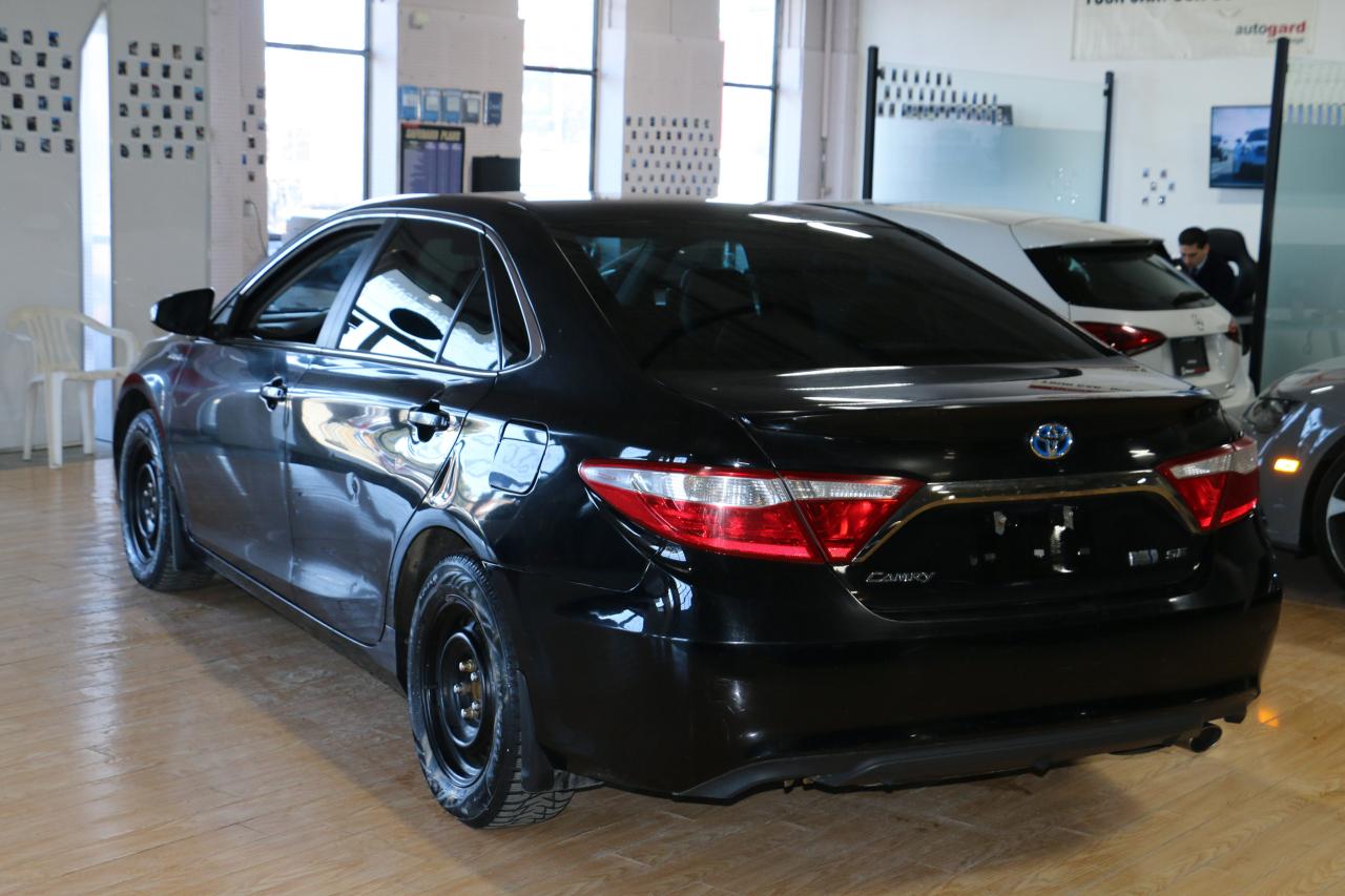 2017 Toyota Camry SE HYBRID - AS IS * AS TRADED Photo