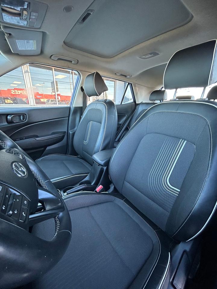 2022 Hyundai Venue Ultimate Photo