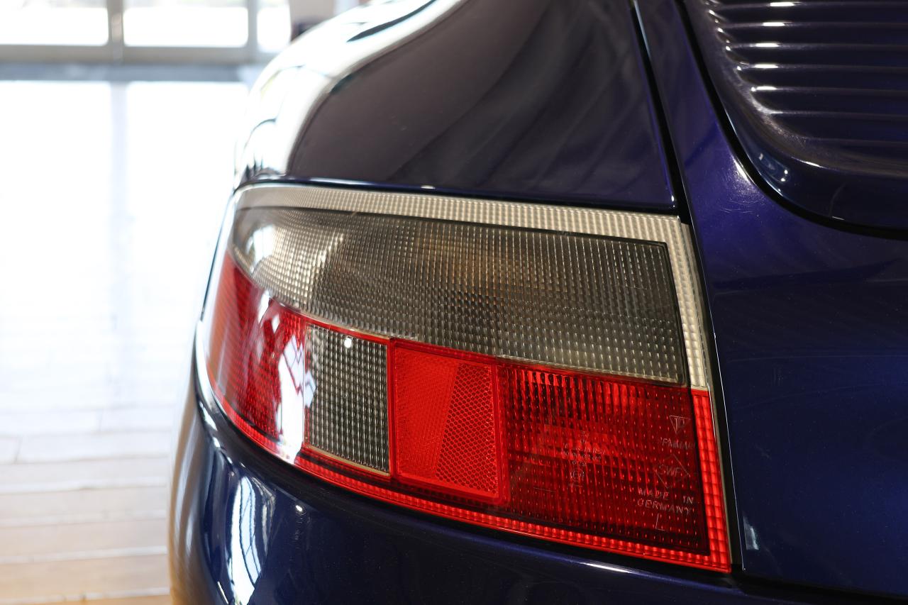 2002 Porsche 911 CARRERA AUTO Photo