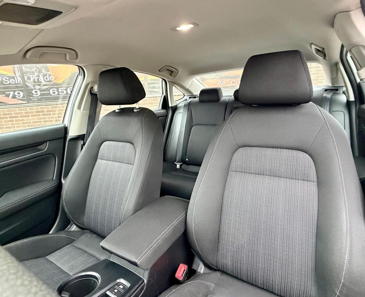 2022 Honda Civic LX Photo