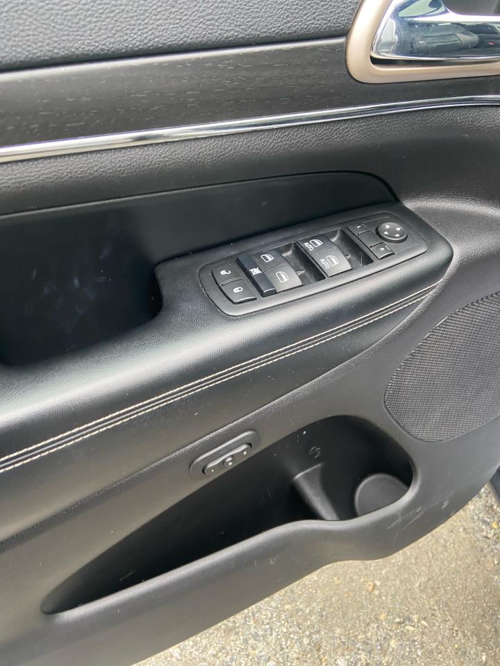 2017 Jeep Grand Cherokee Limited Photo7