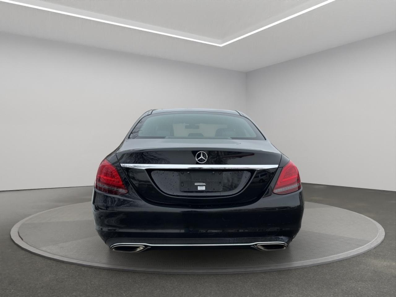2019 Mercedes-Benz C-Class C300 Photo