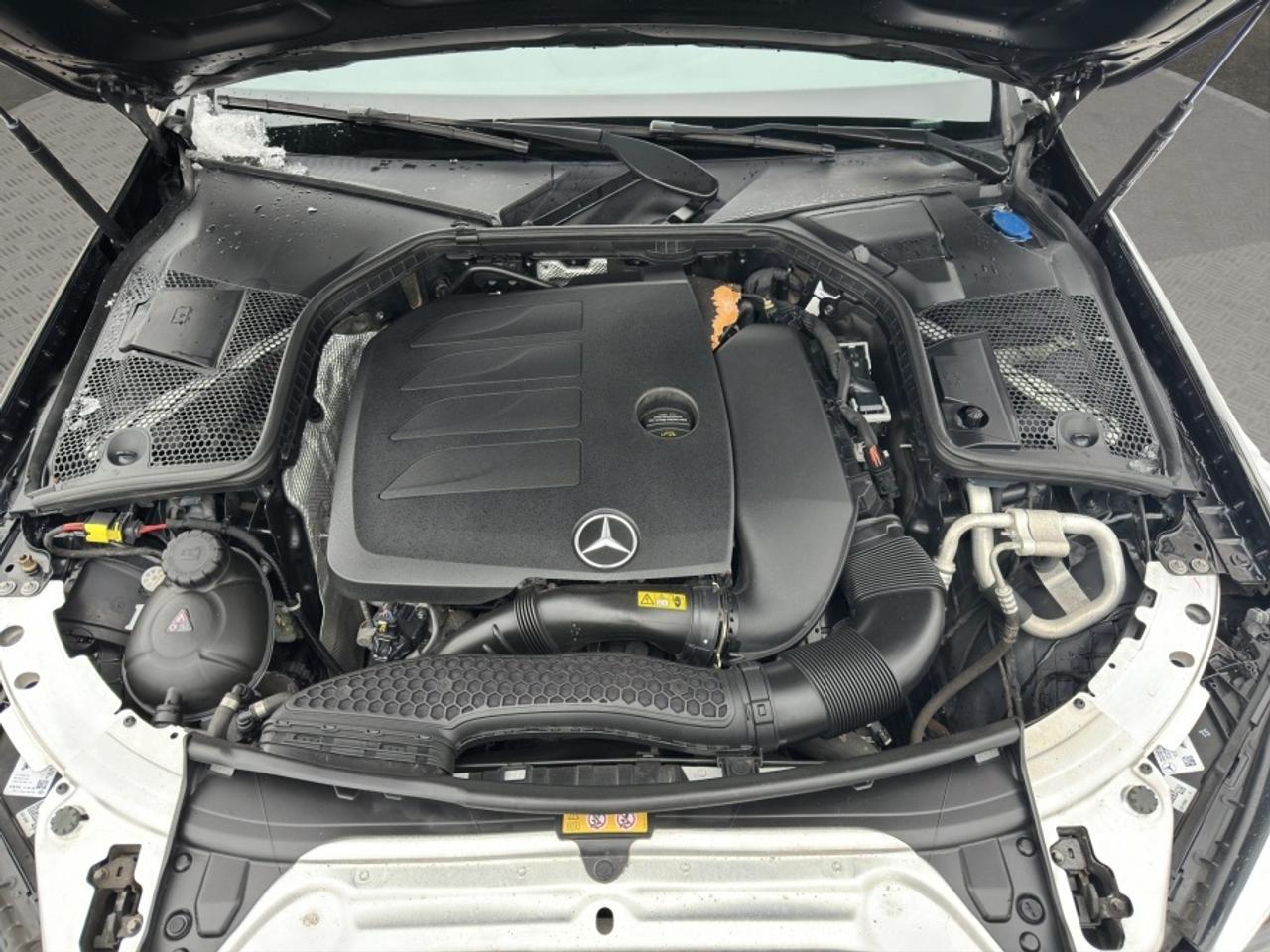 2019 Mercedes-Benz C-Class C300 Photo