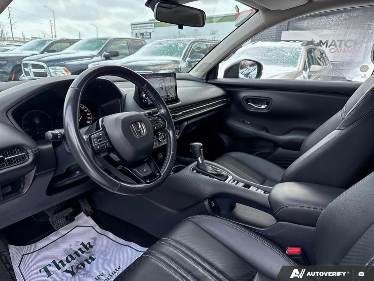 2023 Honda HR-V EX-L / LEATHER / ROOF / NAV / BLINDSPOT / AWD Photo