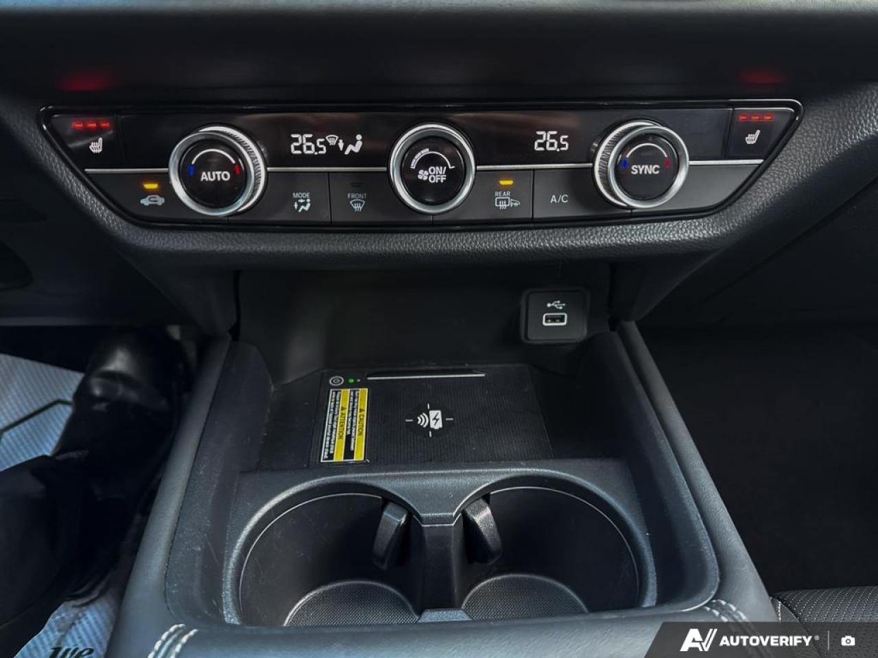 2023 Honda HR-V EX-L / LEATHER / ROOF / NAV / BLINDSPOT / AWD Photo