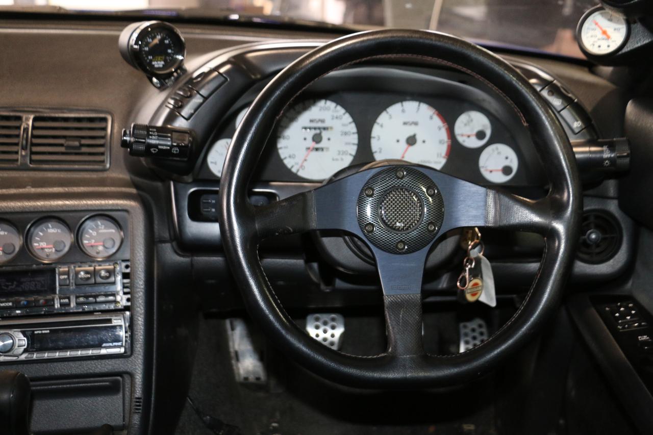 1990 Nissan Skyline R32 GTR - HALTECH DASH|HKS|NISMO|MISHIMOTO Photo