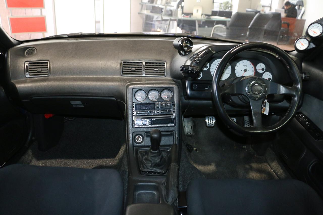 1990 Nissan Skyline R32 GTR - HALTECH DASH|HKS|NISMO|MISHIMOTO Photo