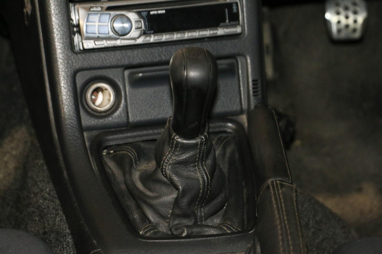 1990 Nissan Skyline R32 GTR - HALTECH DASH|HKS|NISMO|MISHIMOTO Photo