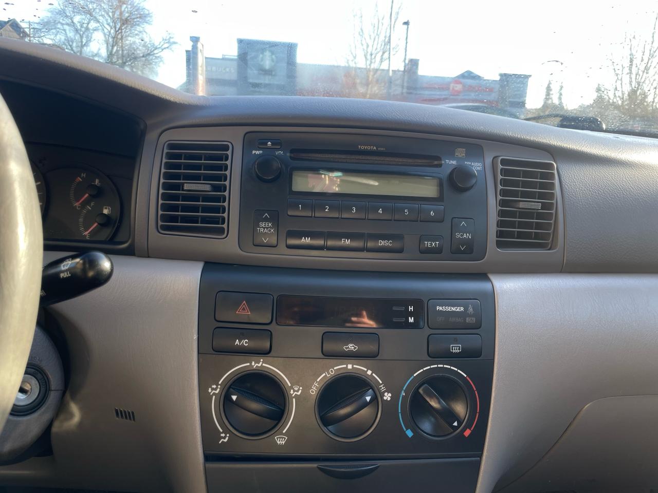 2005 Toyota Corolla FINANCING AVAILABLE Photo13