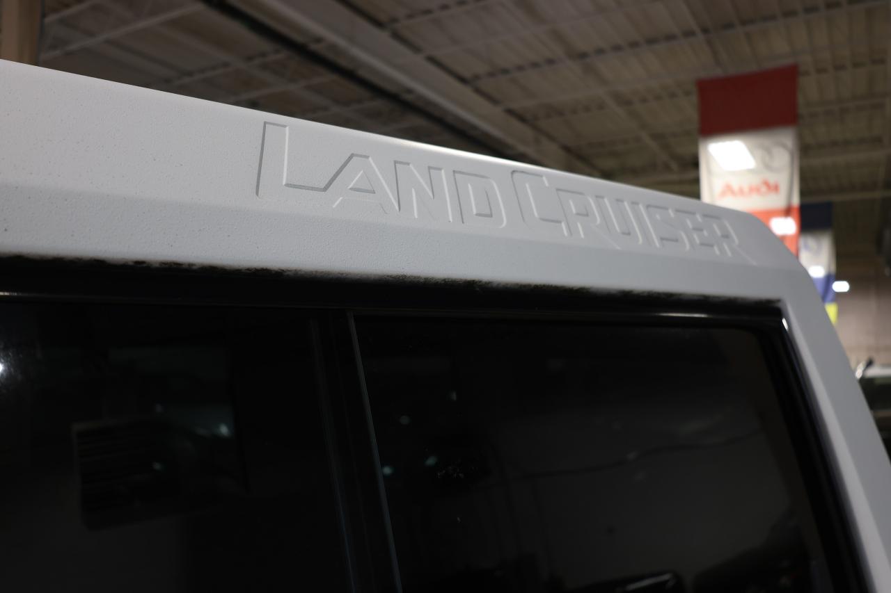 2000 Toyota Land Cruiser 70 SERIES 1HZ 4.2L DIESEL AUTO Photo