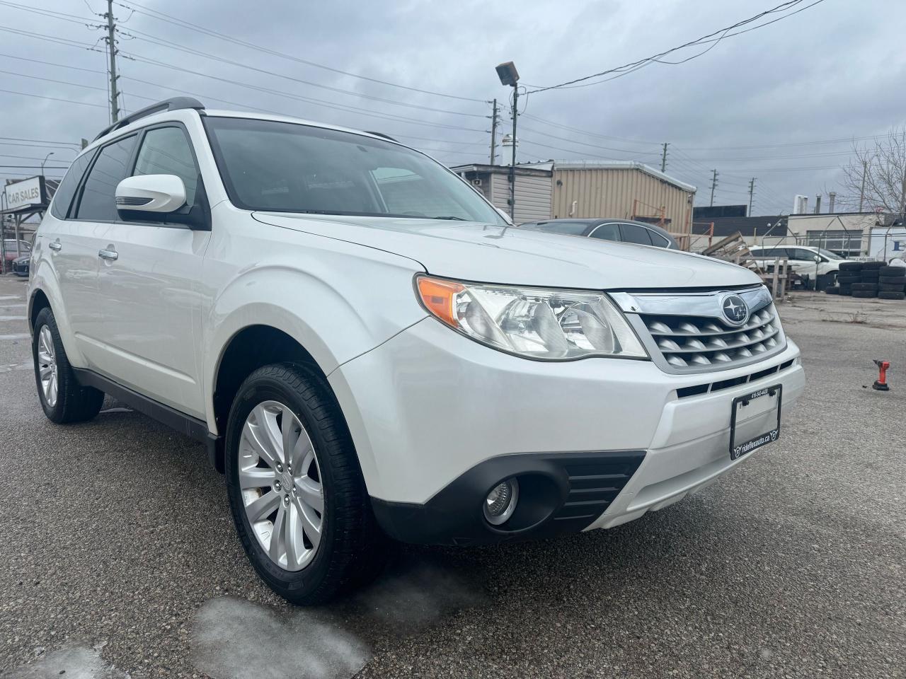2012 Subaru Forester X Limited Photo