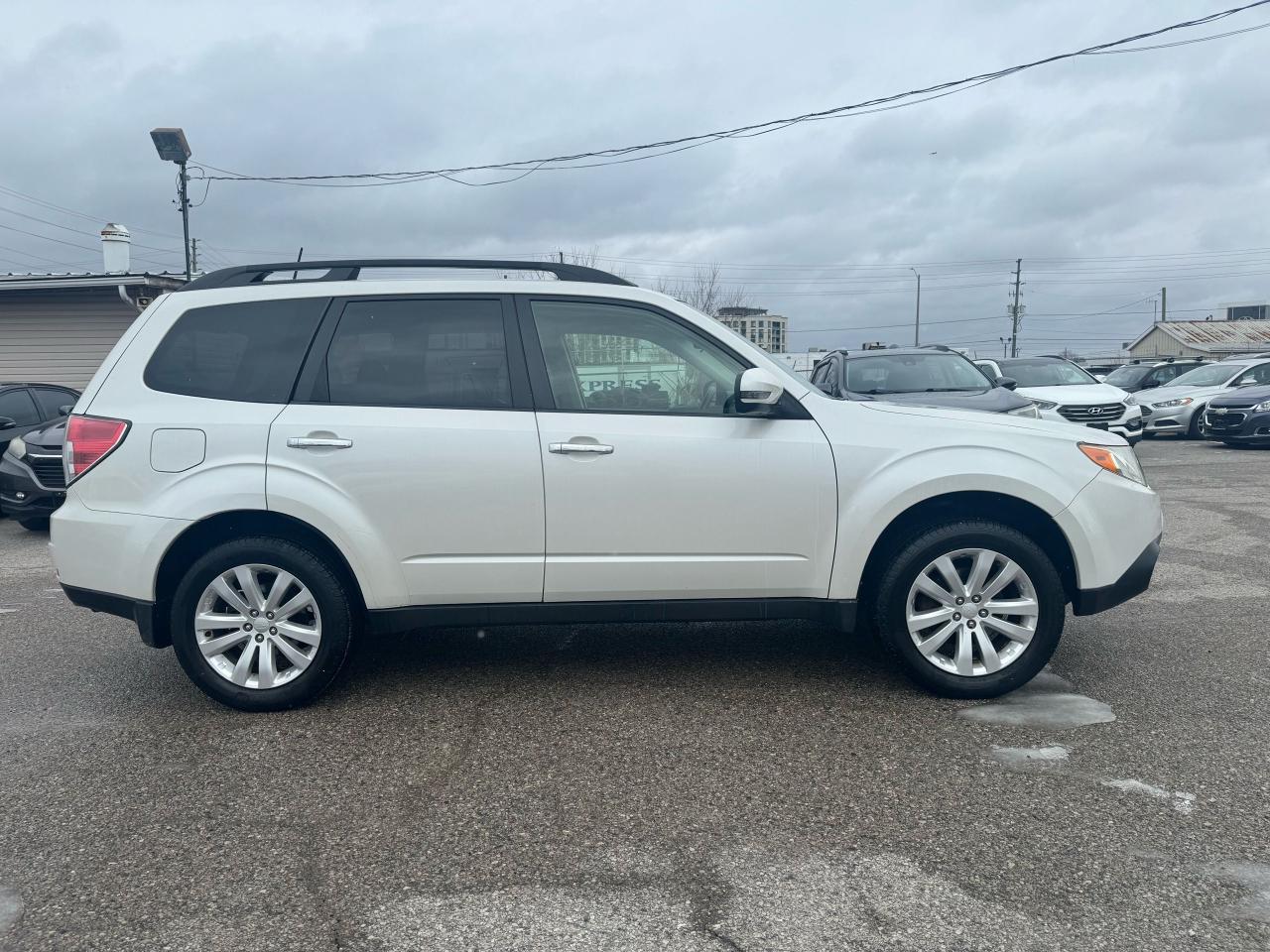 2012 Subaru Forester X Limited Photo3