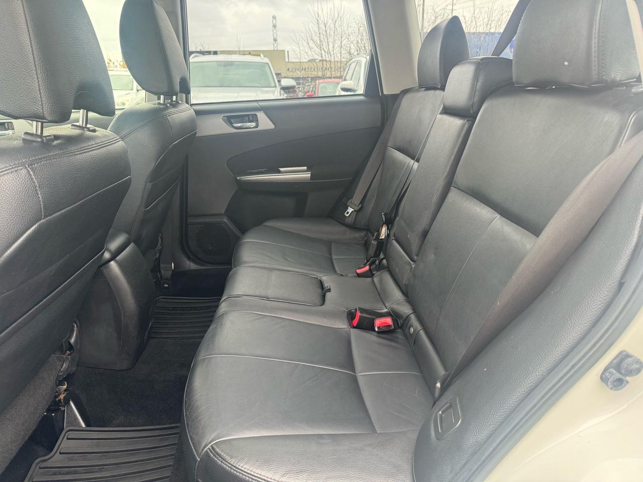 2012 Subaru Forester X Limited Photo