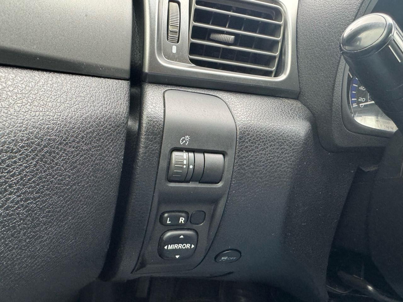 2012 Subaru Forester X Limited Photo