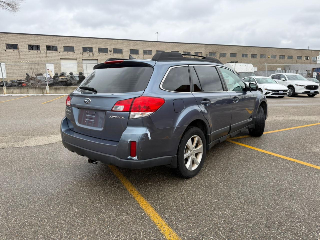 2014 Subaru Outback 2.5I LIMITED Photo