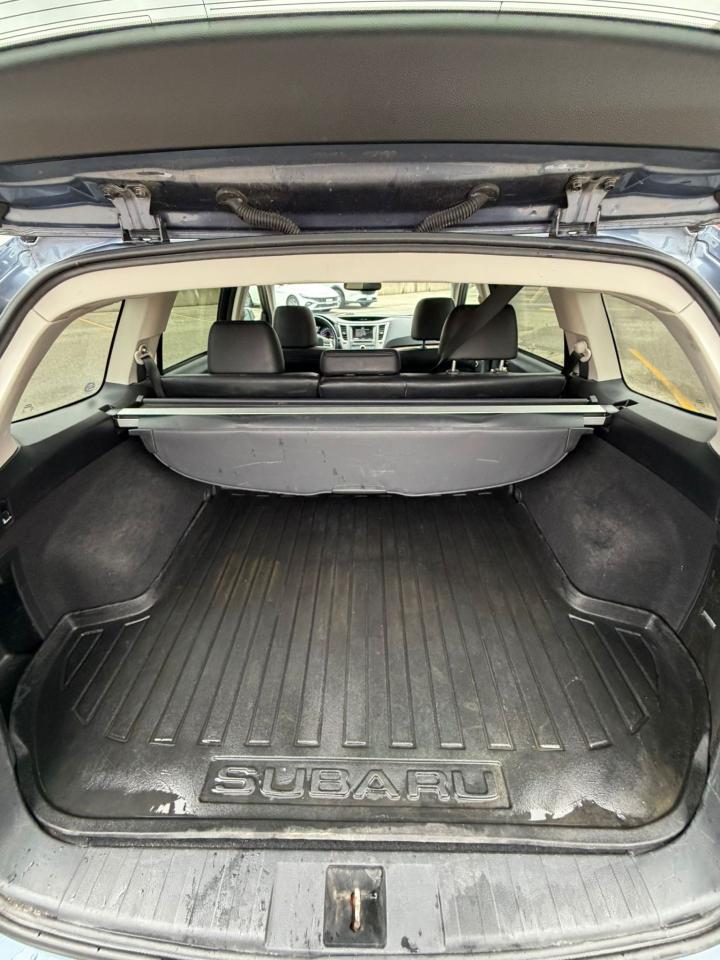 2014 Subaru Outback 2.5I LIMITED Photo