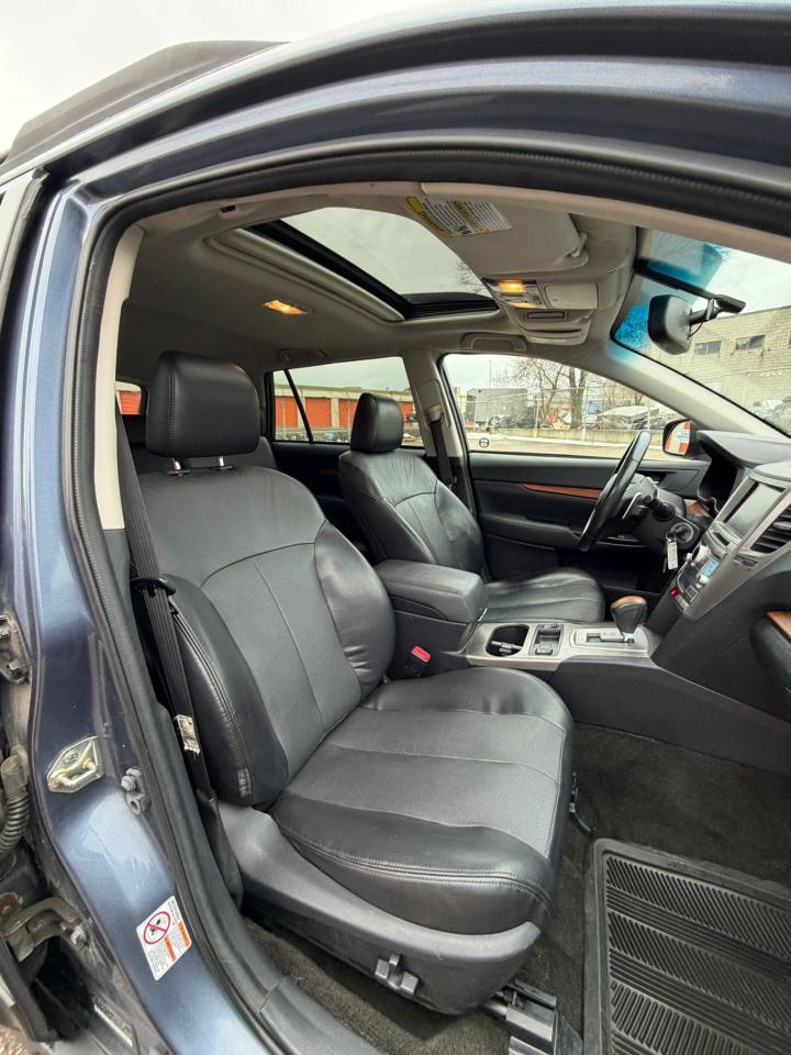 2014 Subaru Outback 2.5I LIMITED Photo