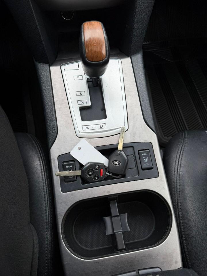 2014 Subaru Outback 2.5I LIMITED Photo