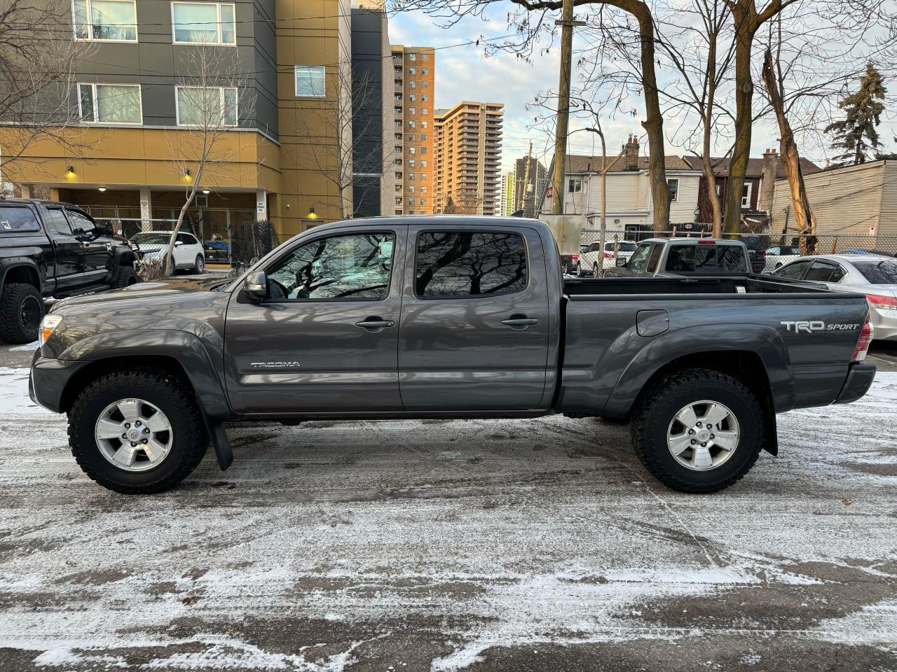 2015 Toyota Tacoma TRD SPORT - 4X4 Photo