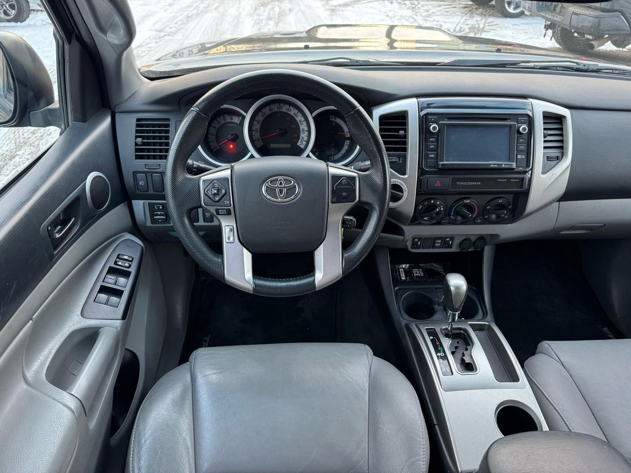 2015 Toyota Tacoma TRD SPORT - 4X4 Photo