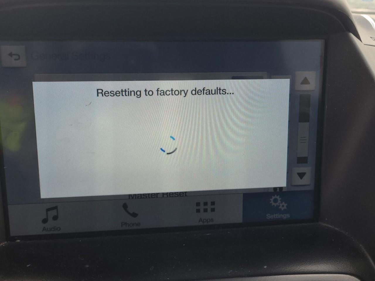 2019 Ford Escape SE Photo