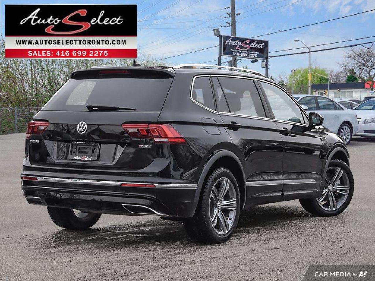 2021 Volkswagen Tiguan Highline R-Line 4Motion - Apple Carplay - Sunroof - Clean Carfax Photo3