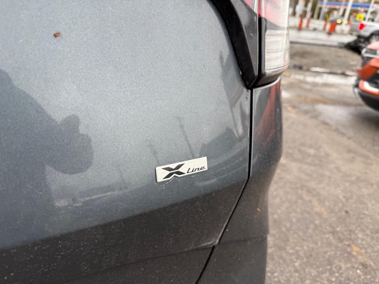 2025 Kia Sportage X-Line Leather! AutoStart! CarPlay! Photo